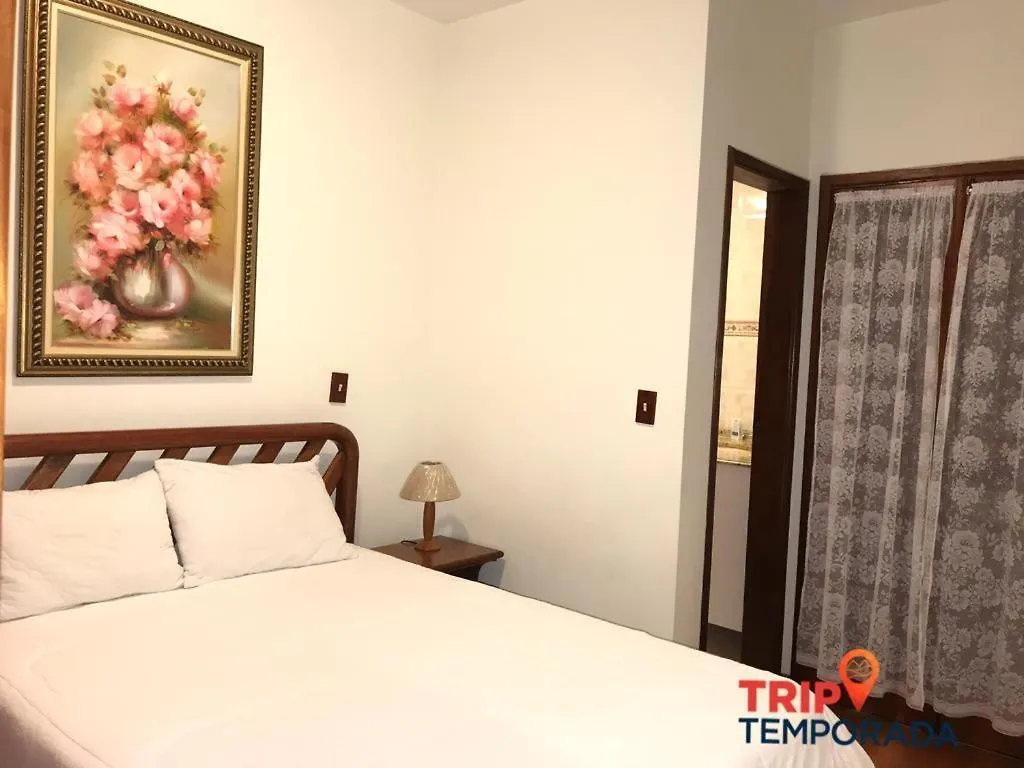 Apartamento A 300 Metros Do Centrinho Do Capivari - Residencial La Villete Campos do Jordao Apartment